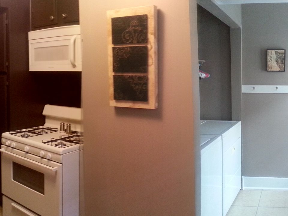 kitchen/laundry area