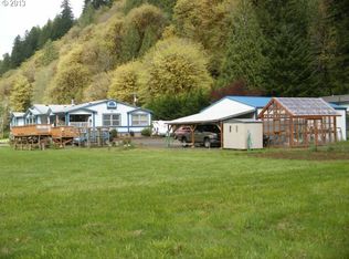 11517 E Mapleton Rd, Mapleton, OR 97453