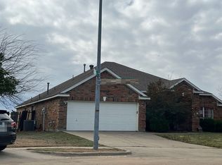 5147 Autumn Hl, Grand Prairie, TX 75052