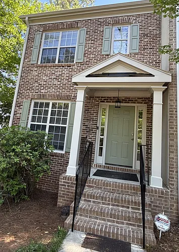 110 S Columbia Dr Photo 1