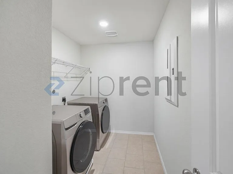 7231 Tradinghouse Ln — Photo 24