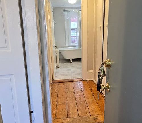 3rd image of 2 Champney Pl #3A