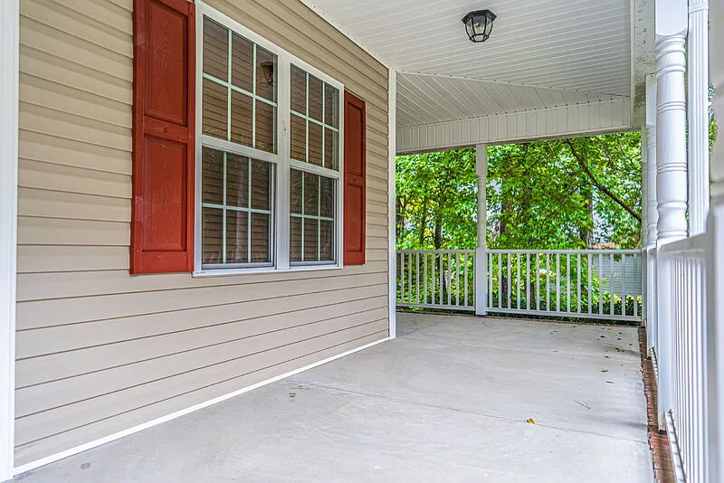 4 bed, 2.5 bath, 2020 sqft, $2,250 — Photo 4