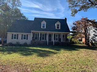 134 Inlet Dr, Wilmington, NC 28411