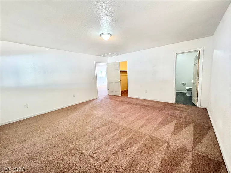 1130 N Leslie St #1 — Photo 5