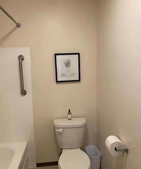4501 Midvale Ave N #302 — Photo 9