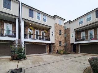 925 W 19th St #A, Houston, TX 77008