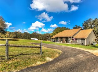 13949 SE 180th St, Weirsdale, FL 32195