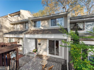 2231 Southgate Sq, Reston, VA, 20191