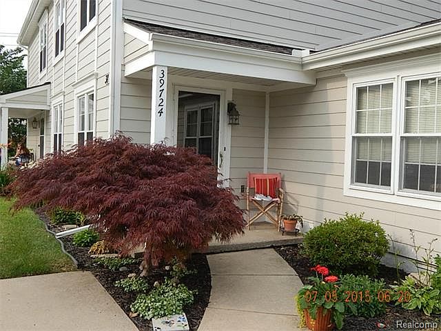 1st image of 39724 Village Wood Cir #379