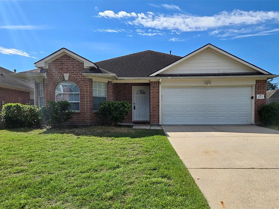 32223 Decker Oaks Dr