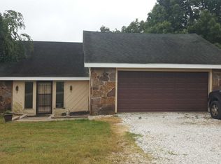 1472 W Copper Creek Rd, Nixa, MO 65714