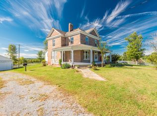 1409 Monroe St, Sweetwater, TN 37874