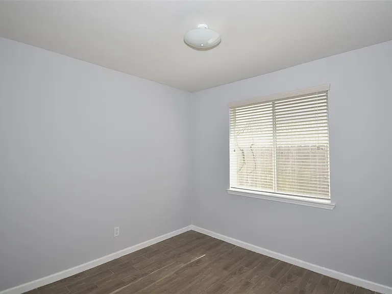 20703 Whitevine Way — Photo 25