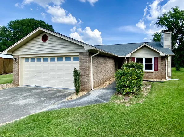 212 S Elton Cir, Meridianville, AL 35759