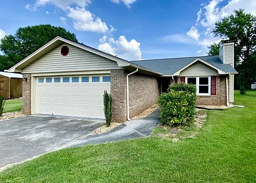 212 S Elton Cir Photo 1