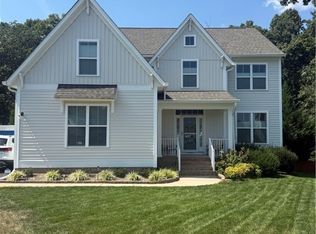 9343 Lavenham Ct, Midlothian, VA 23112