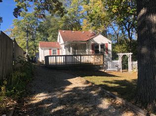 419 Grand Blvd, Wauconda, IL 60084