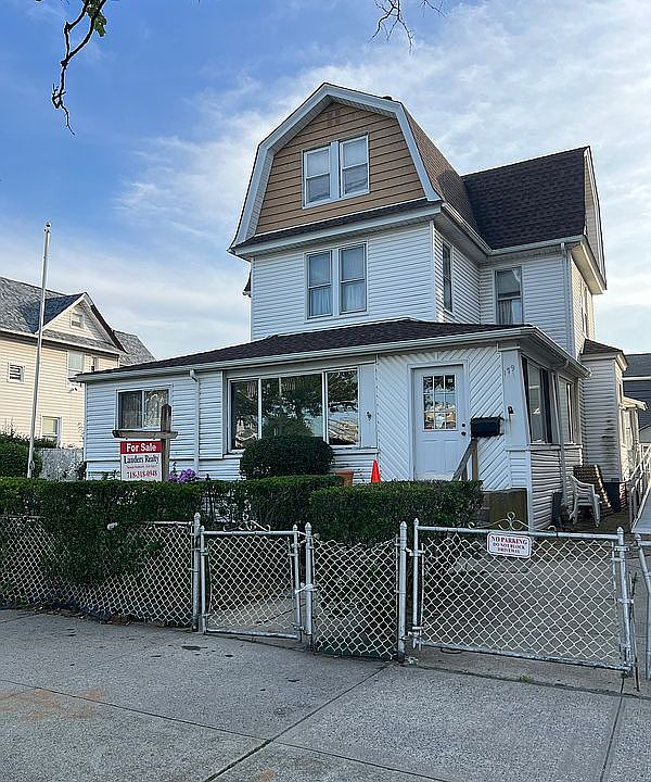 2nd image of 179 Beach 95th St Trailer 1