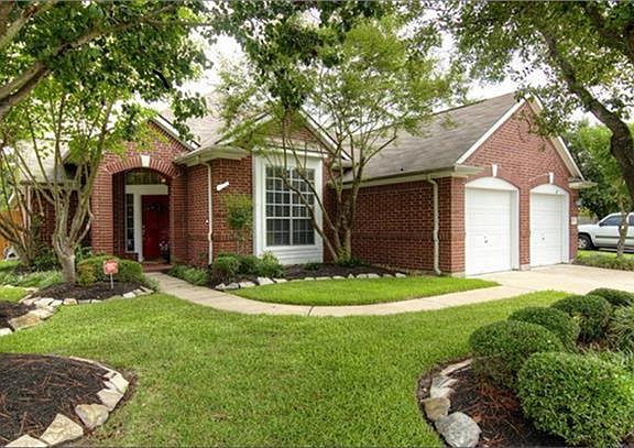 2nd image of 9135 Bearcove Cir