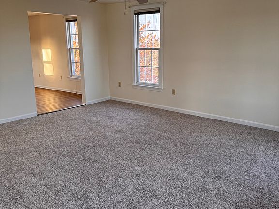 Livingroom looking into the kitchen