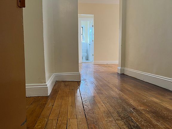 4th image of 1106 Boynton Ave APT 3
