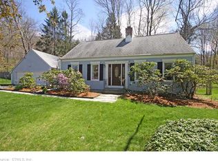2 Gretchen Ln, Bethel, CT 06801