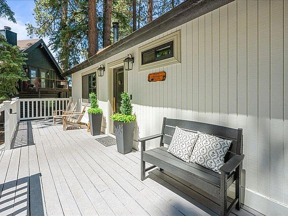 3rd image of 1053 Club View Dr