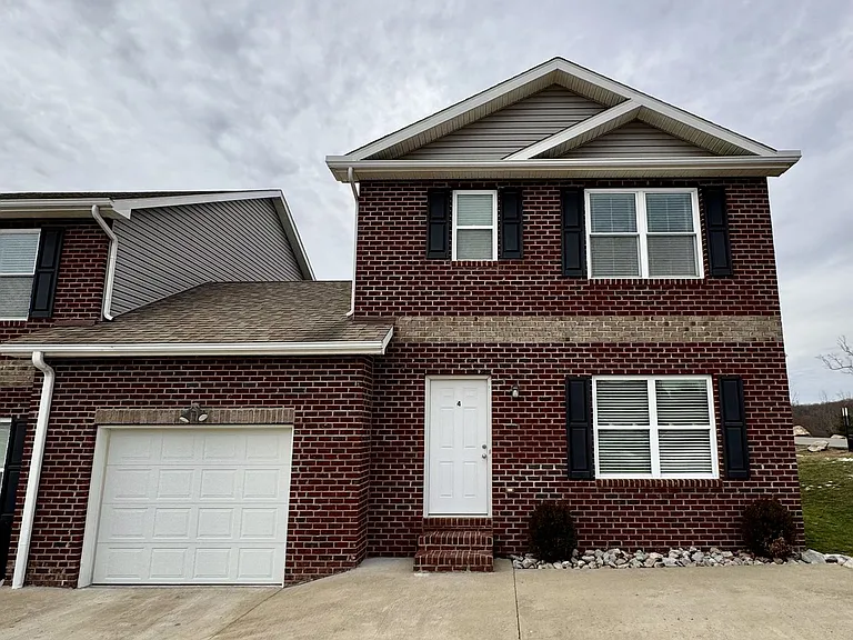 Eagle View Luxury Apartments — Photo 60