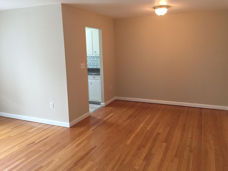 Dining Area off Kitchen
