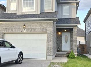 18 Spring Creek St, Kitchener, ON N2A0G3