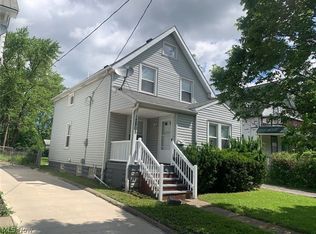 12805 Oakfield Ave, Cleveland, OH