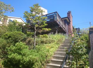 5212 37th Ave SW, Seattle, WA 98126