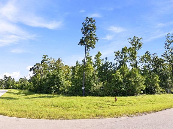 3rd image of 300 Iron Horse Rd