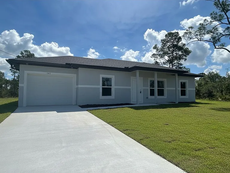 544 Highlands Lake Dr — Photo 1