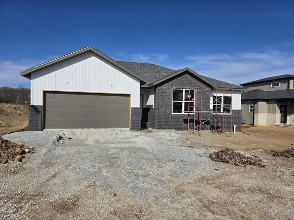 611 N Acacia Ave Clever MO 65631, Clever, MO 65631