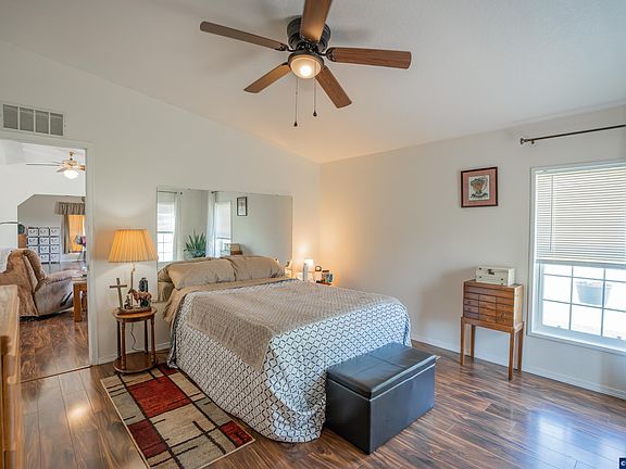 5th image of 34505 Riverside Dr SW Unit 44