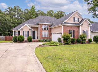 3824 Doon Valley Dr, Fayetteville, NC 28306