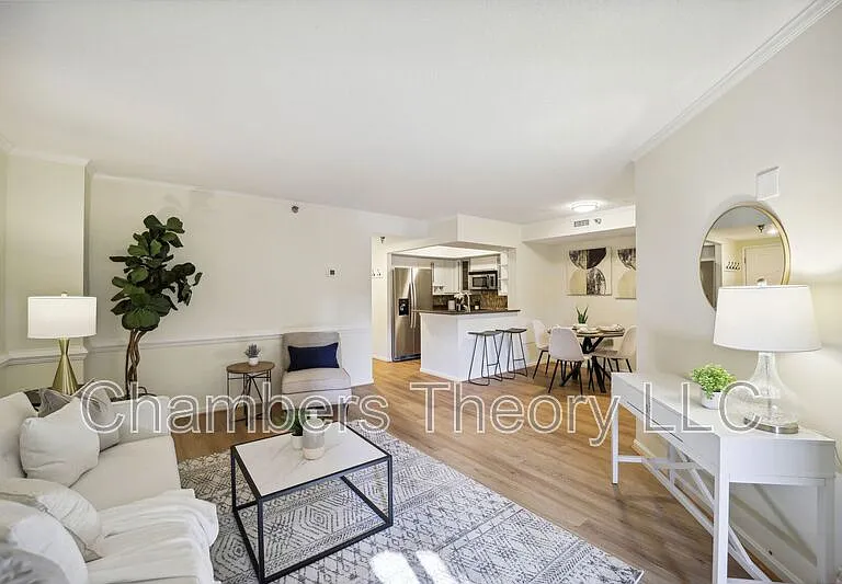 2400 Clarendon Blvd #201 — Photo 2