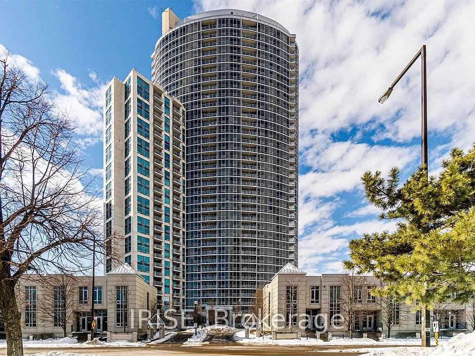 83 Borough Dr #715