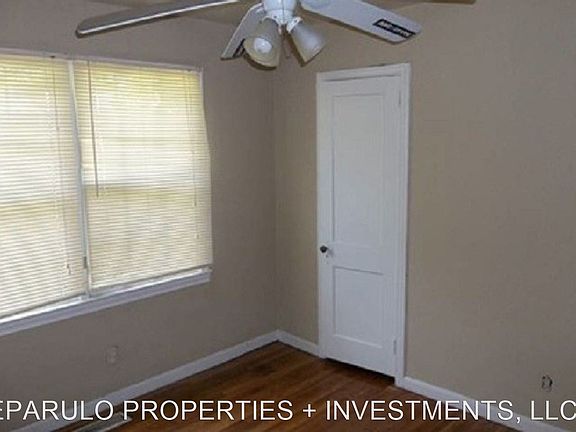 3rd image of 390 Prince St