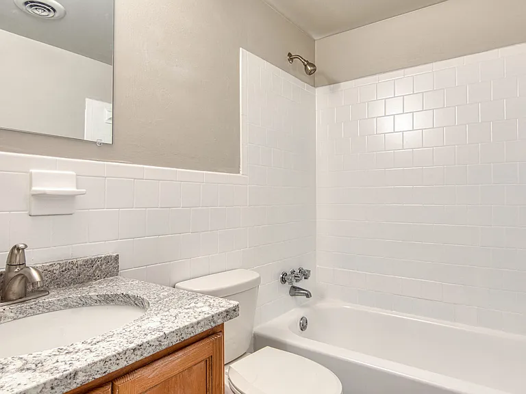 A bathroom in the Garden Unit