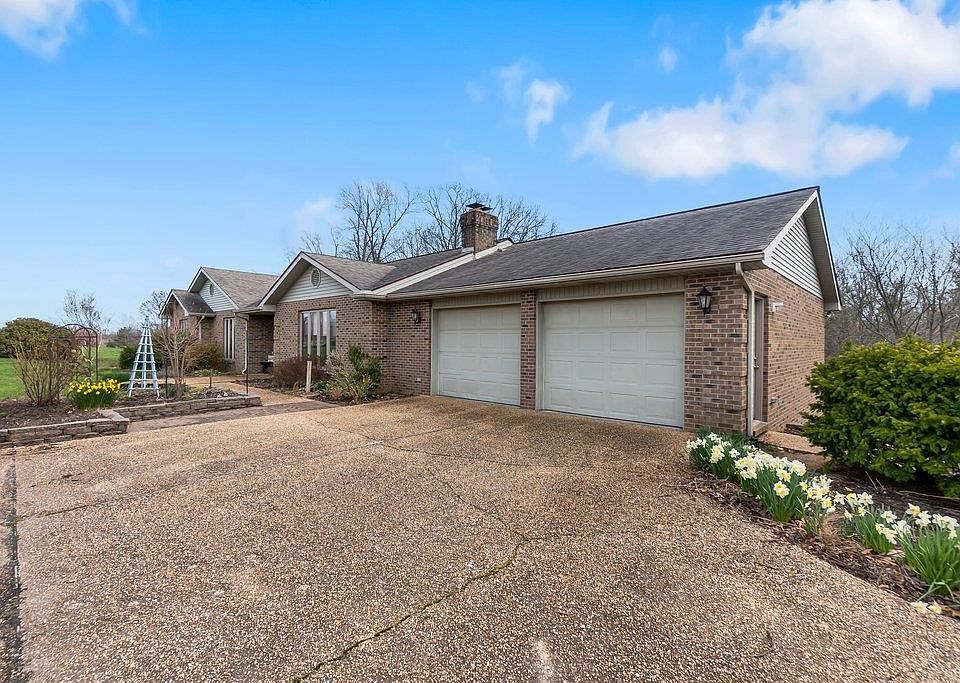 2317 Bainbridge Rd, Jackson, MO 63755 Zillow
