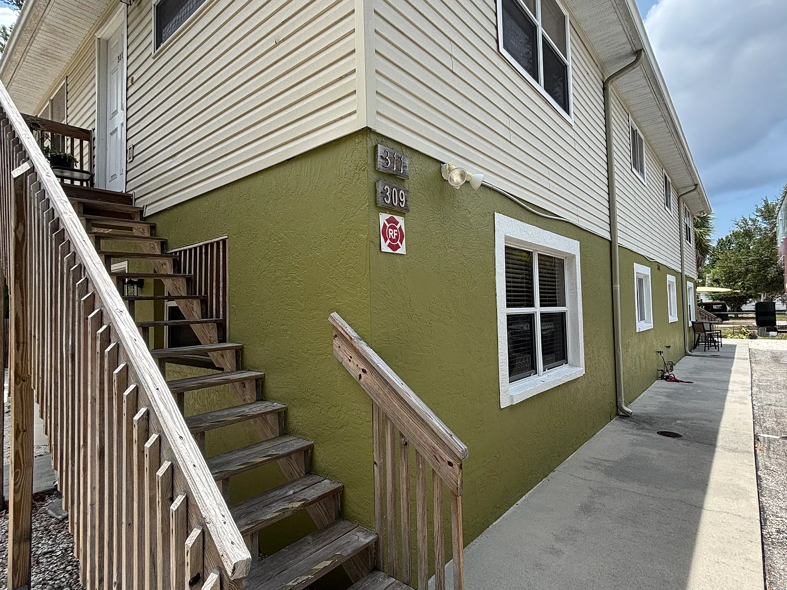 2 bed, 850 sqft, $1,550 — Photo 2