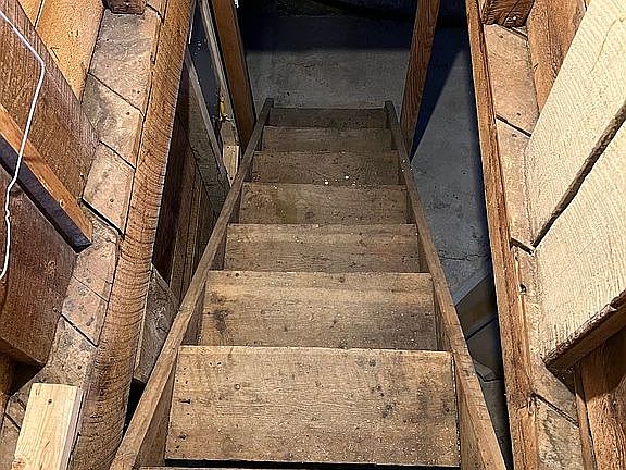 5th image of 115 Basin Creek Rd