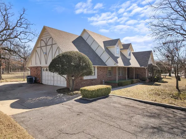 5707 S 30th West Ave, Tulsa, OK 74107