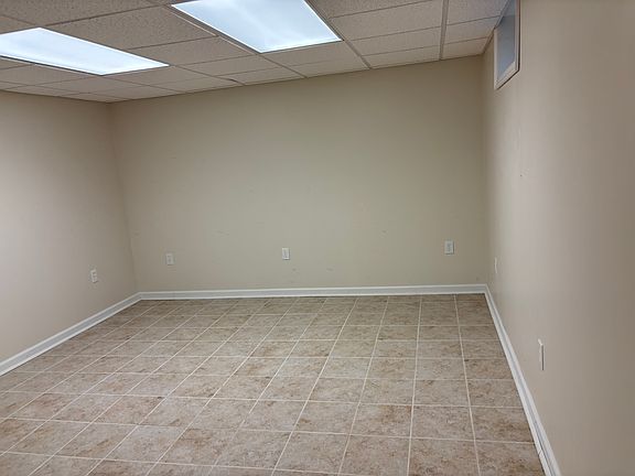 4th image of 199 Haverford Dr