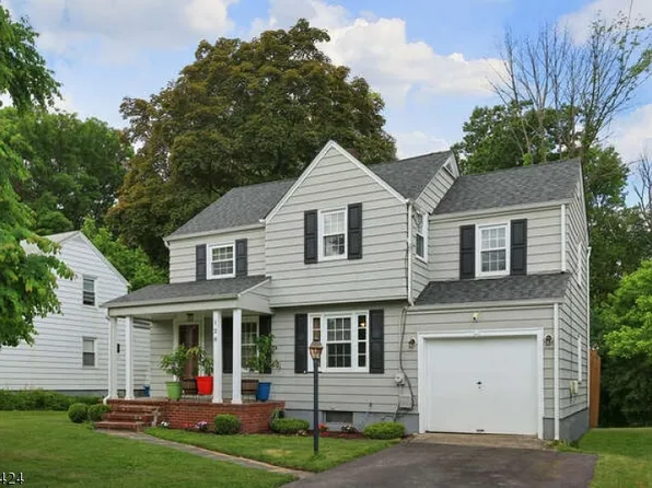 128 Mohawk Dr, Cranford Twp., NJ 07016