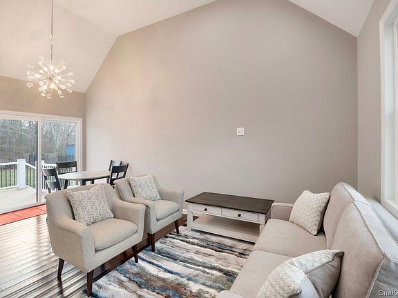 3rd image of 568 granny Road