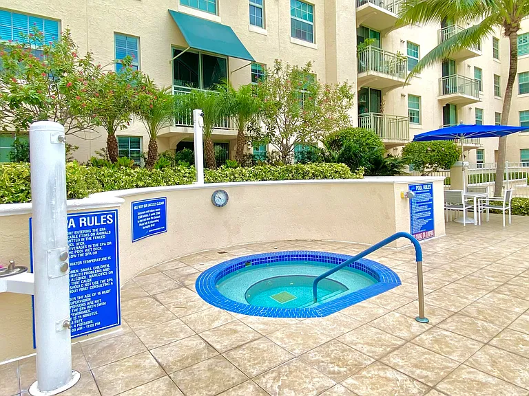 610 Clematis St #804 — Photo 18